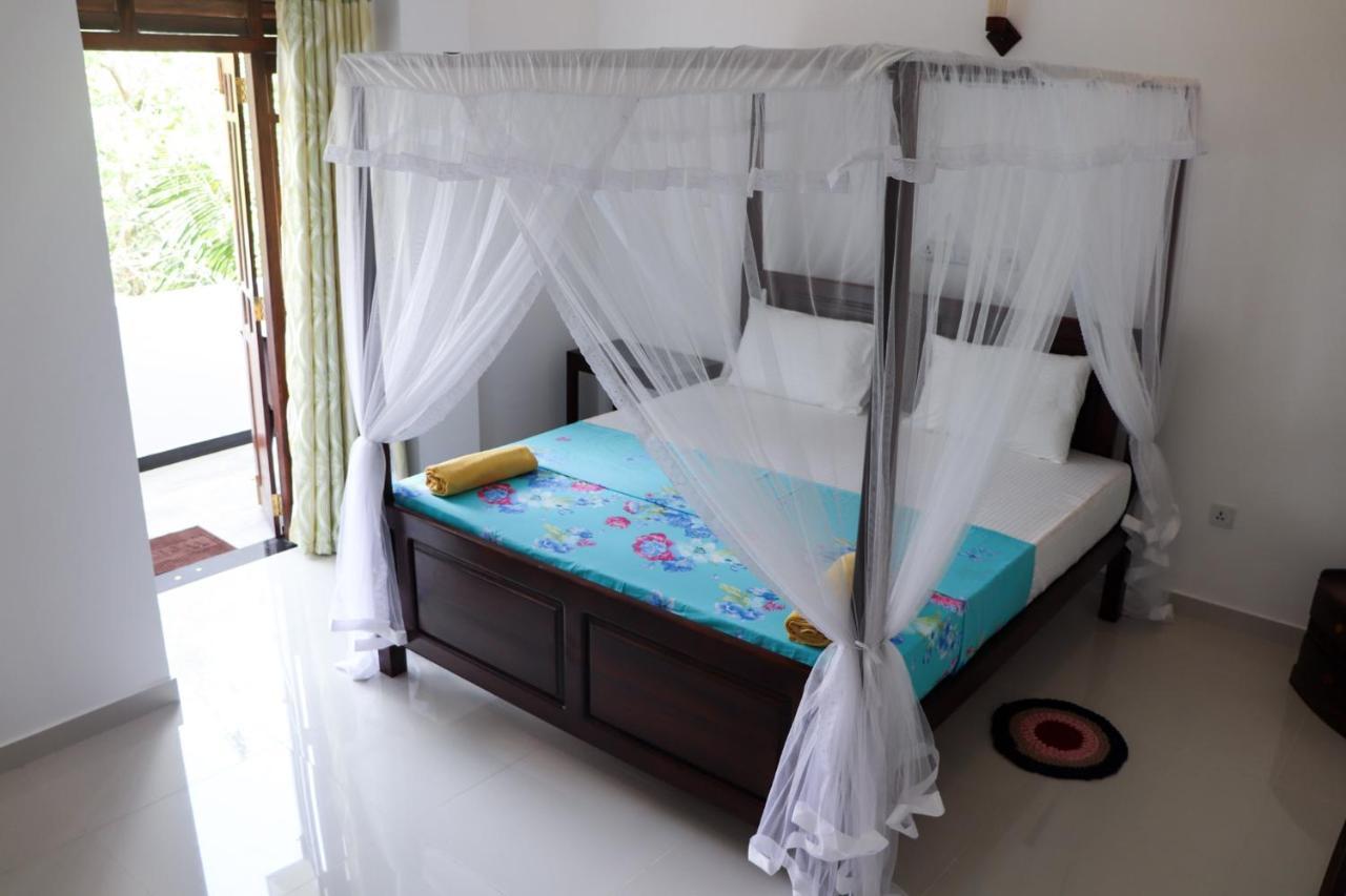 Sakura Calm Rest Bed & Breakfast Mirissa Exterior photo