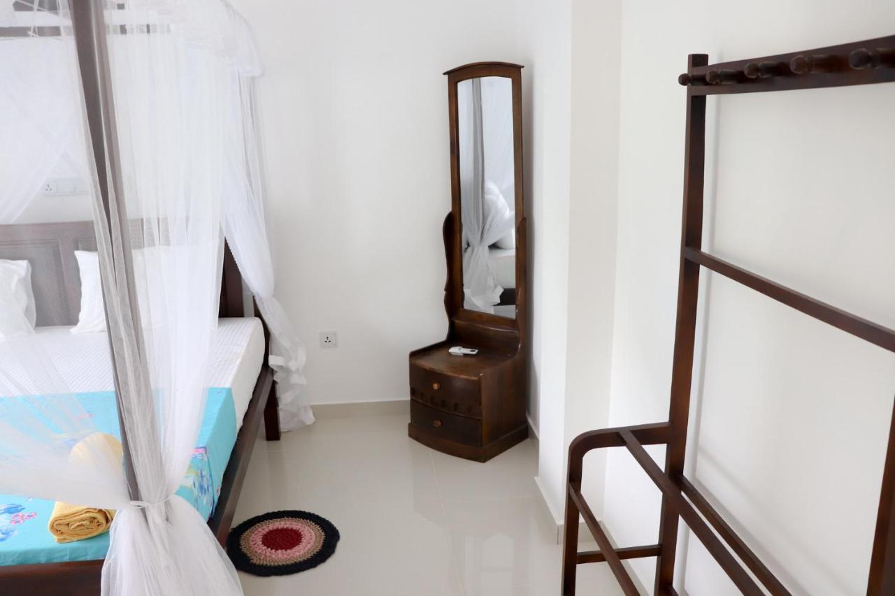 Sakura Calm Rest Bed & Breakfast Mirissa Exterior photo